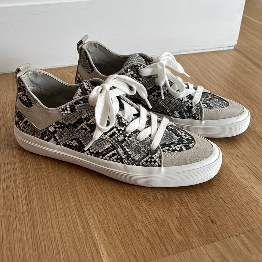 Zara sneakers Snake Print